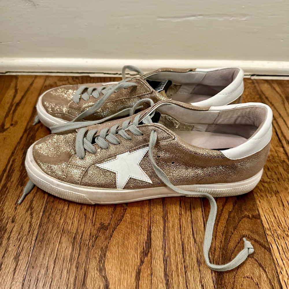 Golden Goose May Sneaker